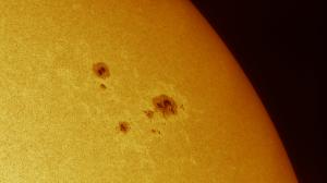 2025-08-09 AR4165 and 68 at FL2130mm.jpg