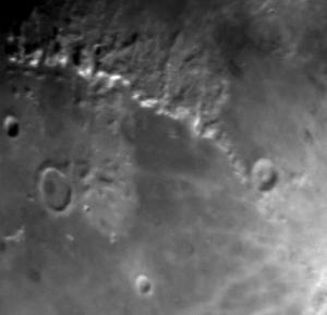 moon1.JPG