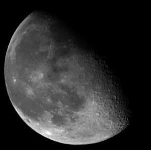 moon.jpg