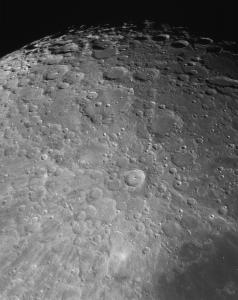Moon_4april2020-Pano-frag80perc-web.jpg