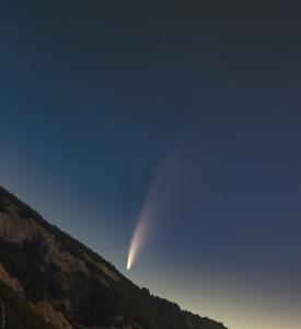 NEOWISE-10july2020-starless-50per-web.jpg