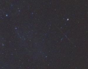 per_12_08_2010_2334ut_canon350_peleng8m_iso1600_30s_crop_211.jpg